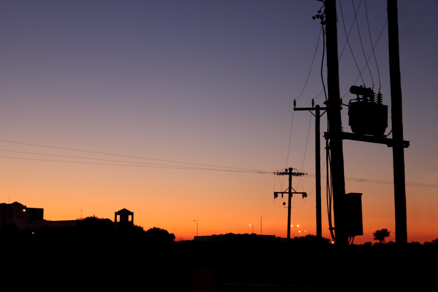 The void towards knowledge in the dusk of the industrial era