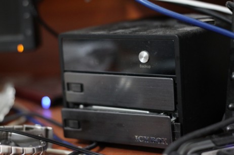 Yet Another Backup Script: mrbStudio